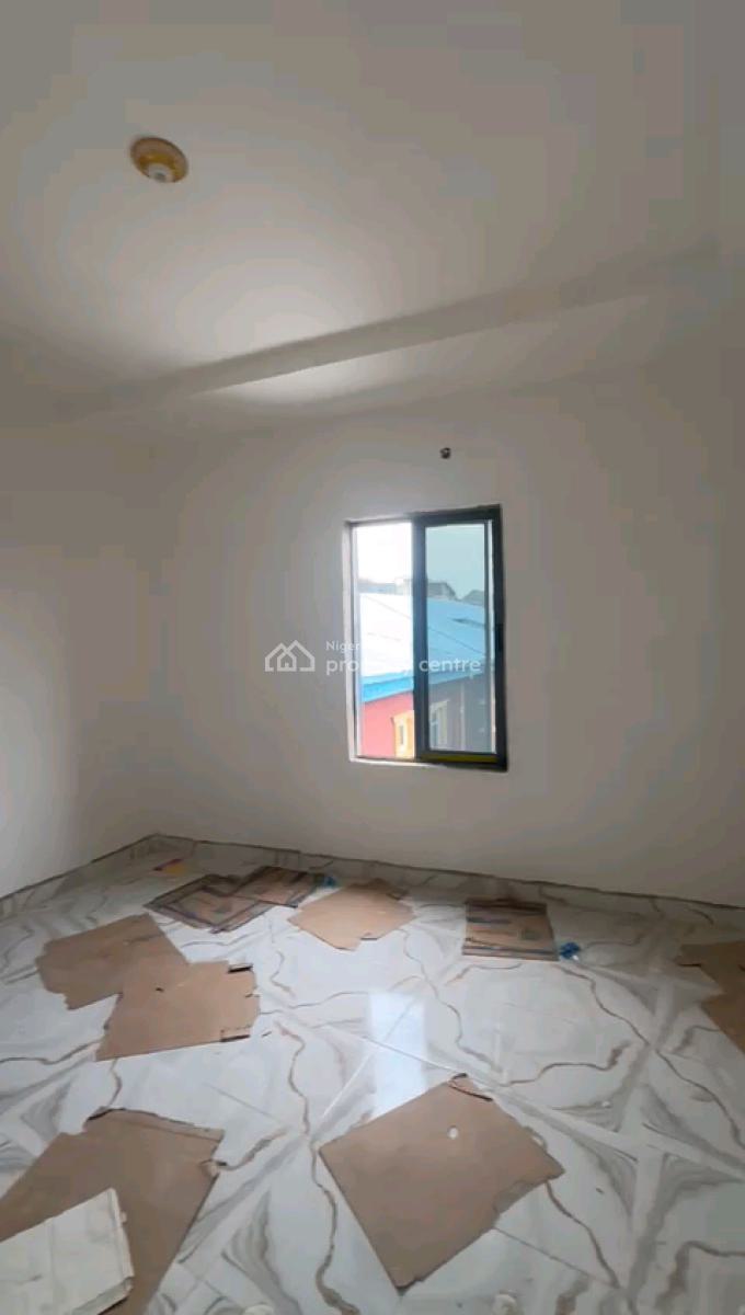 Standard and Spacious Mini Flat, Shomolu, Lagos, Mini Flat (room and Parlour) for Rent