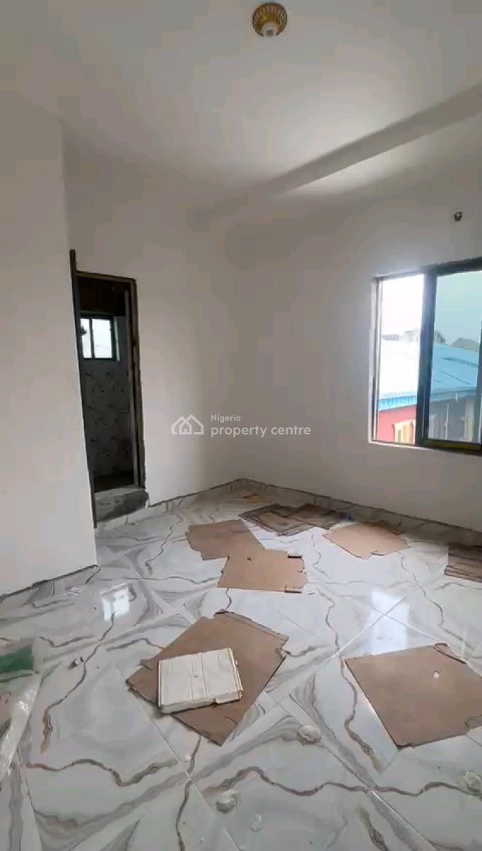 Standard and Spacious Mini Flat, Shomolu, Lagos, Mini Flat (room and Parlour) for Rent