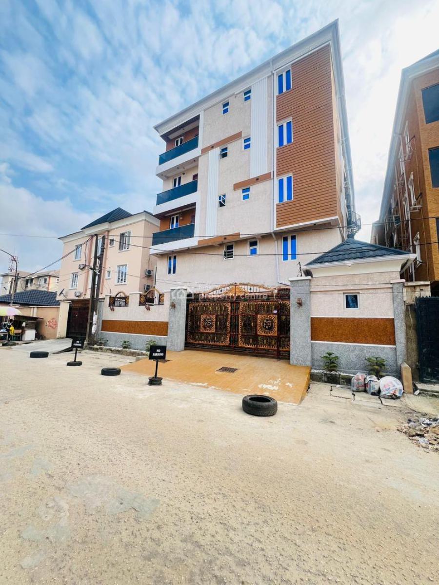 Beautifully Designed 3-bedroom Apartment + Solar & Inverter, Where Comfort Meets Smart Living 🌞 Experience Refined City Living in, Yaba, Lagos, Block of Flats for Sale