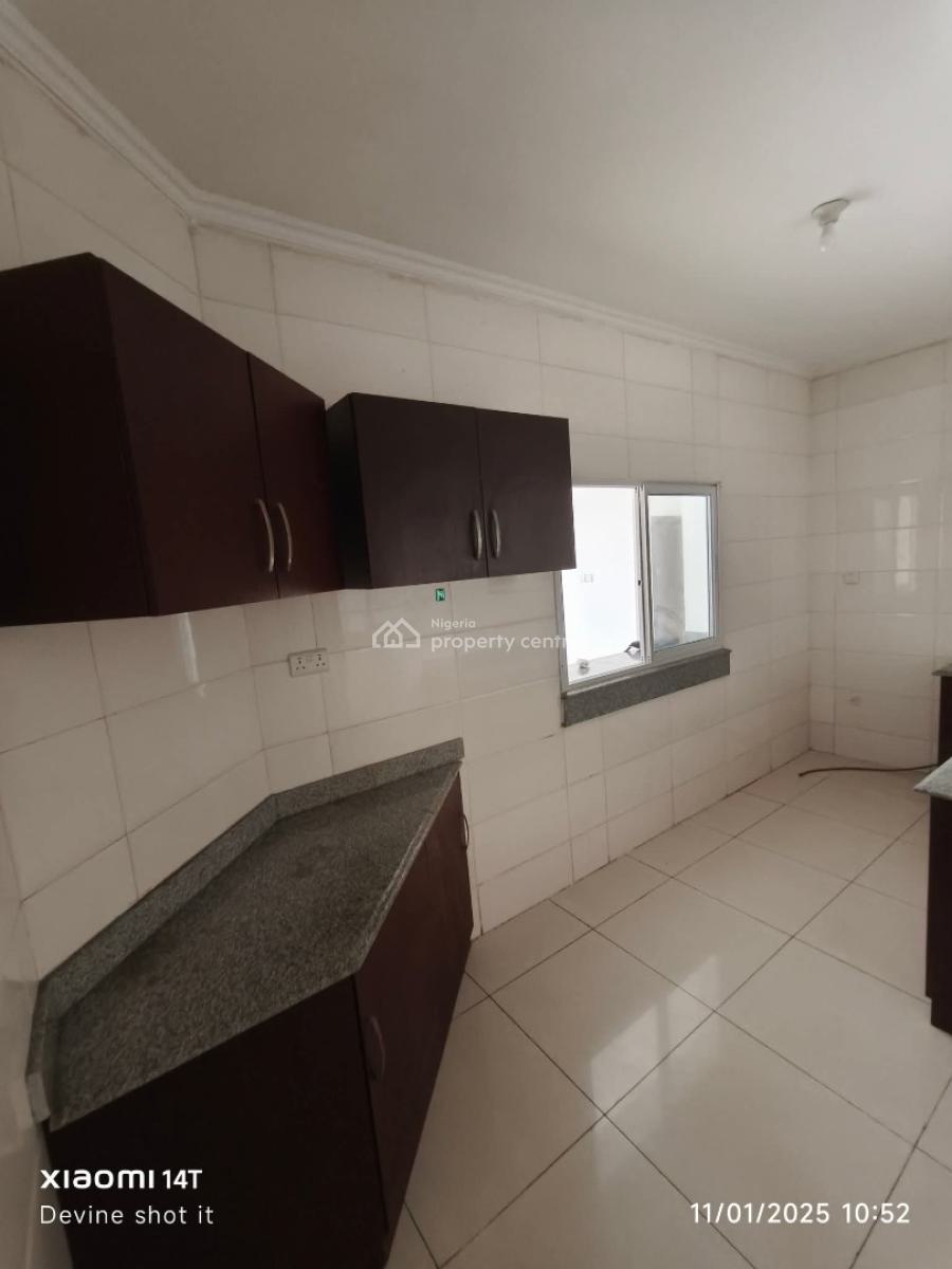 Lovely 3 Bedroom Apartment, Cardigan Estate, Osapa, Lekki, Lagos, Flat / Apartment for Rent