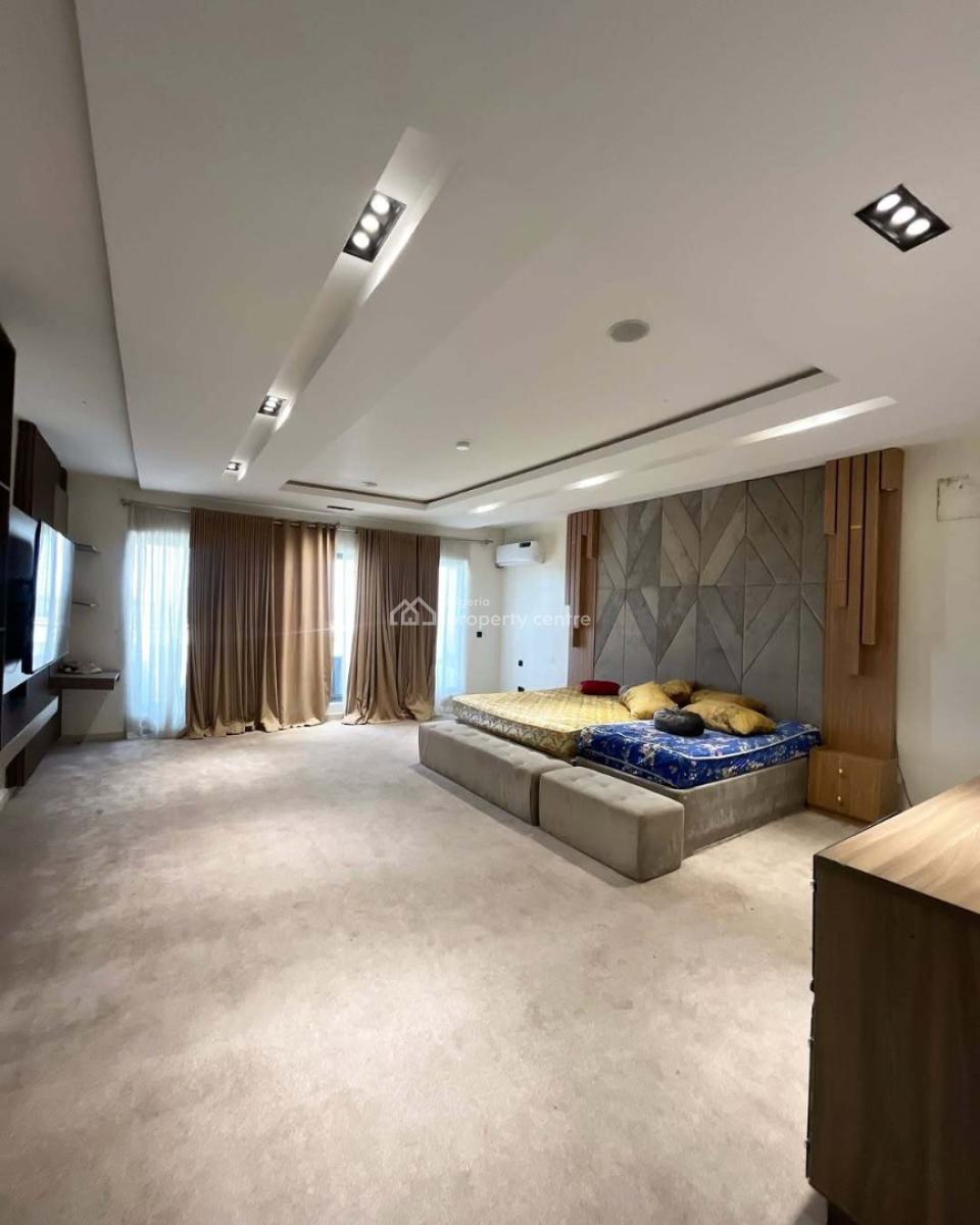 4 Bedroom Fully Furnished Penthouse Maisonette with Bq, Right Hand, Lekki Phase 1, Lekki, Lagos, Flat / Apartment for Rent