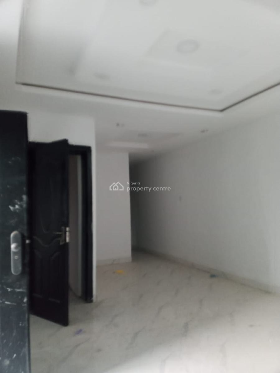 Spacious Standard and Well Arranged One Room Self Contain Apartment, Thomas Estate, Ajah, Lagos, Self Contain (single Rooms) for Rent