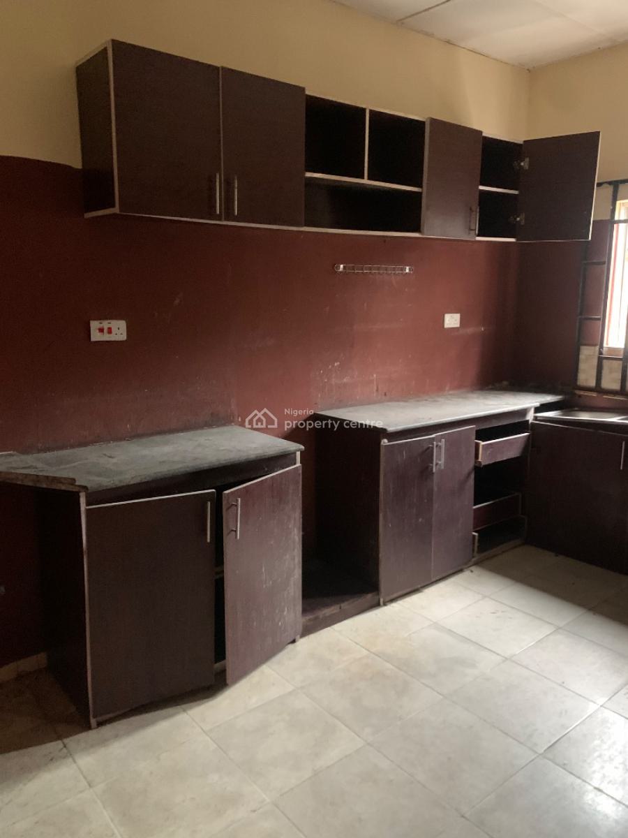 a Standard Five Bedroom Detached Bungalow, Behind Ibom Specialist Hospital, Uyo, Akwa Ibom, Detached Bungalow for Sale
