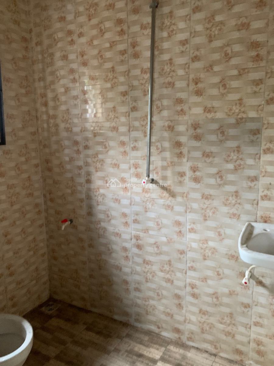 a Standard Five Bedroom Detached Bungalow, Behind Ibom Specialist Hospital, Uyo, Akwa Ibom, Detached Bungalow for Sale