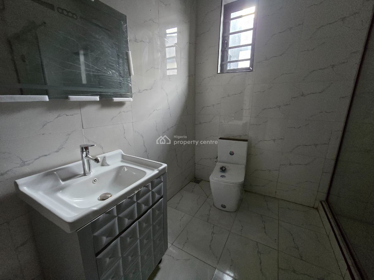 Brand New & Luxurious 4 Bedrooms Terraced Duplex, Alpha Beach Area, Chevron, Lekki, Lagos, Terraced Duplex for Sale