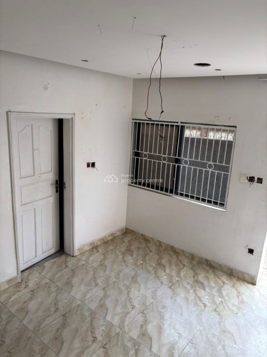 Standard Room Self Contained, Admiralty, Lekki Phase 1, Lekki, Lagos, Self Contain (single Rooms) for Rent