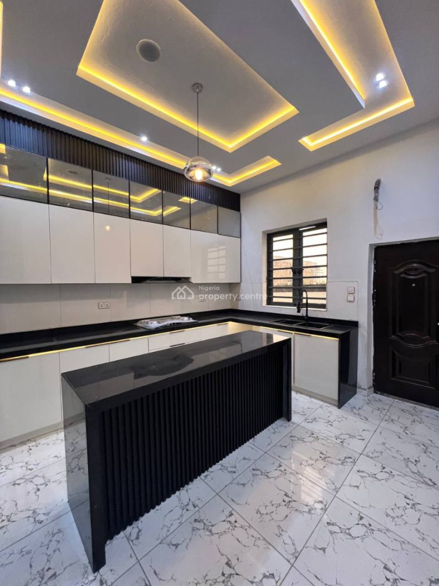 5 Bedroom Detached House with Bq, Ajah, Lagos, Detached Duplex for Sale