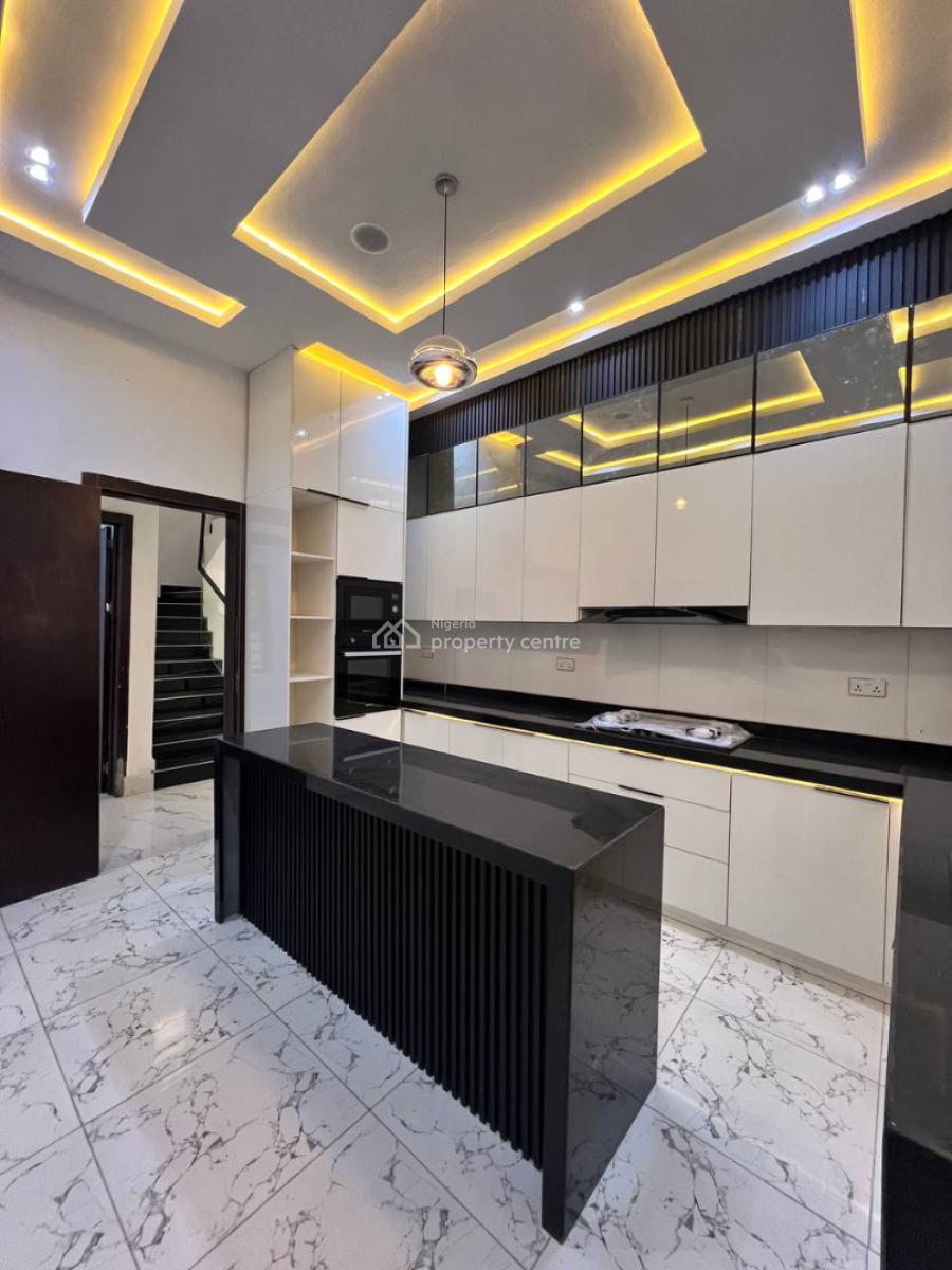 5 Bedroom Detached House with Bq, Ajah, Lagos, Detached Duplex for Sale