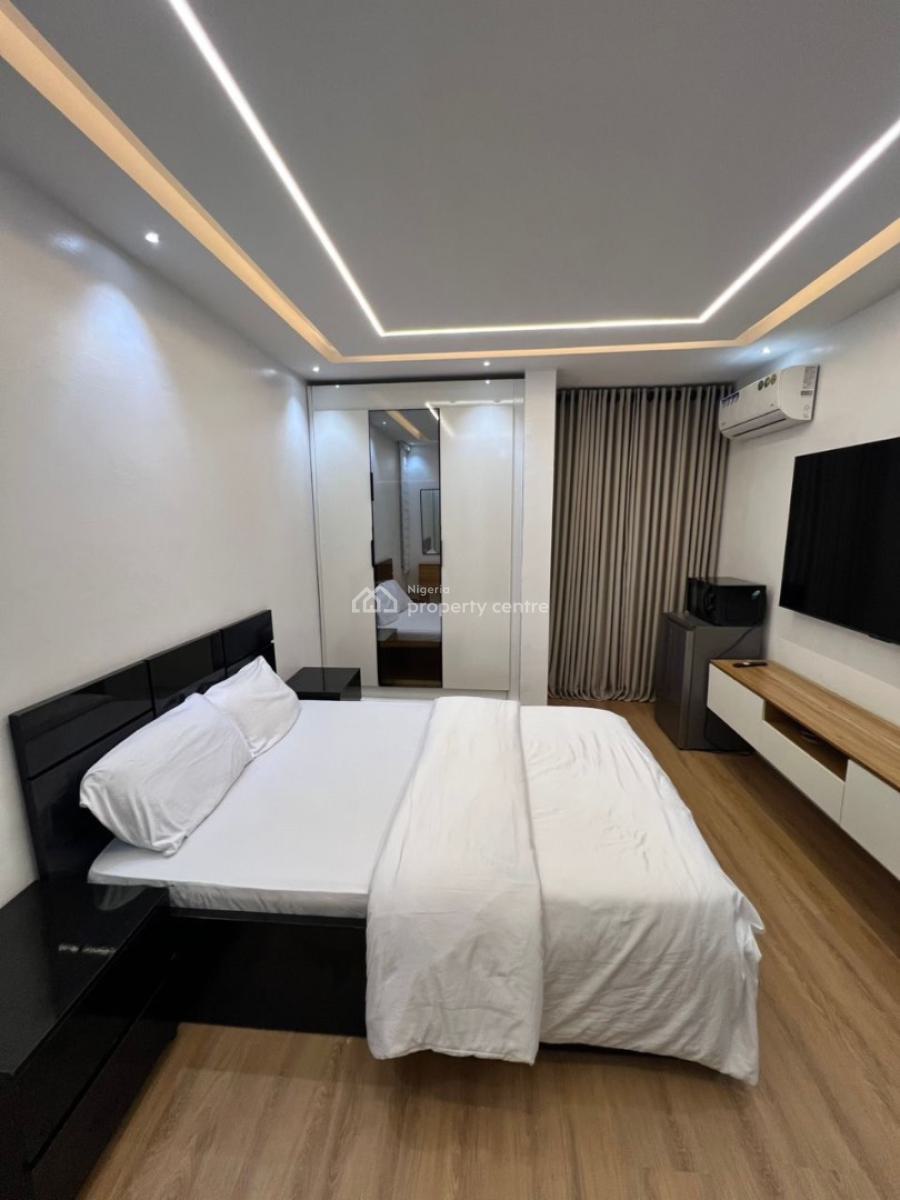 Beautiful City View 2 Bedroom Apartment Available From Today, Lekki Phase 1, Lekki, Lagos, Flat / Apartment Short Let