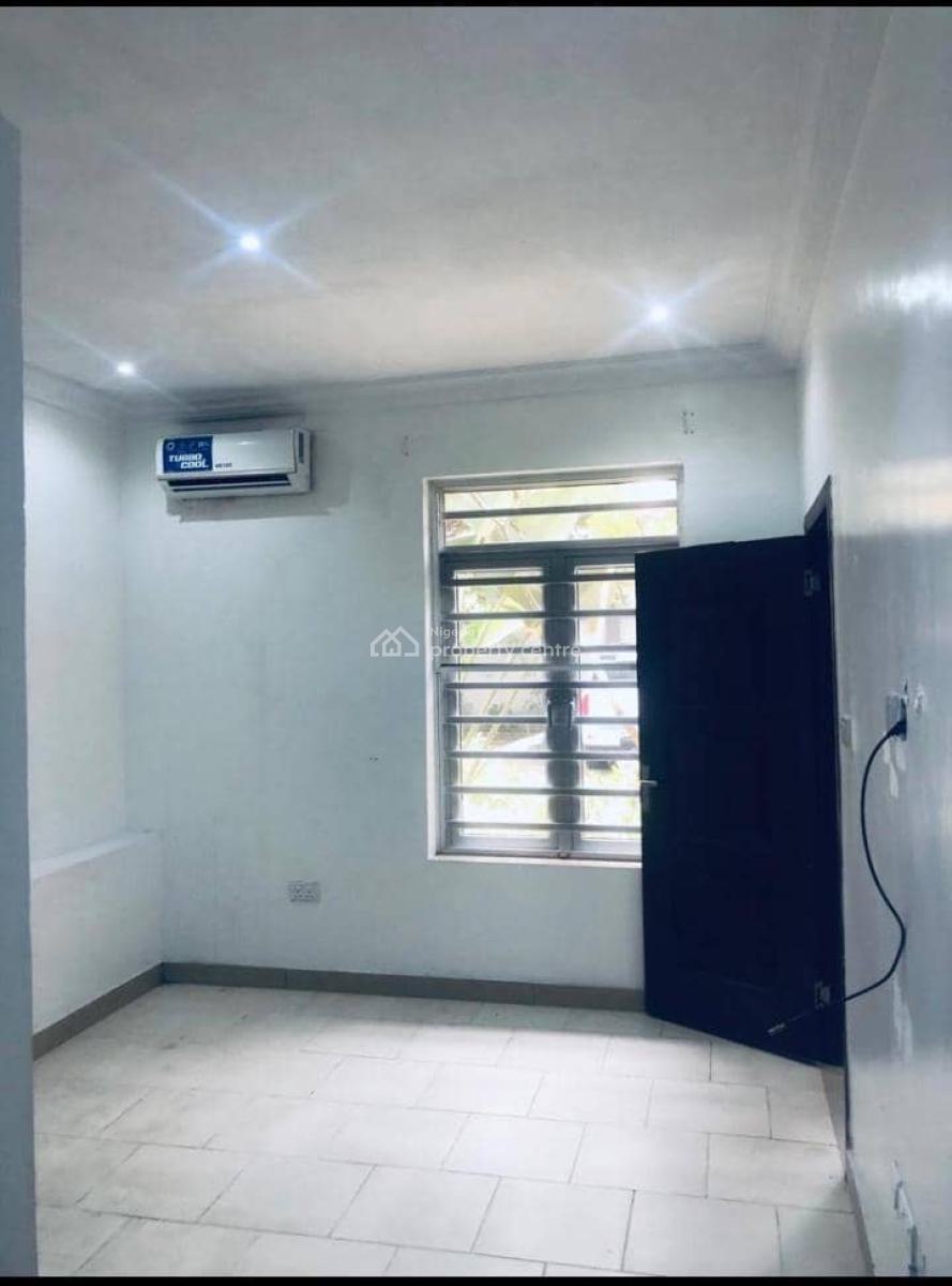 Luxury 2 Bedrooms Apartment with Pool on Ground Floor, Dideolu Estate, Victoria Island (vi), Lagos, Flat / Apartment for Rent