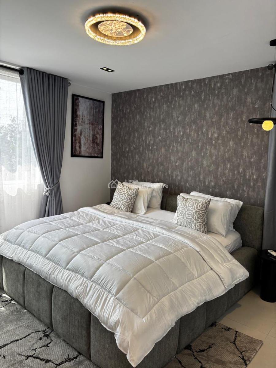 3 Bedroom Apartment with Two Living Room Swimming Pool, Restaurant, Lekki Phase 1, Lekki, Lagos, Flat / Apartment Short Let