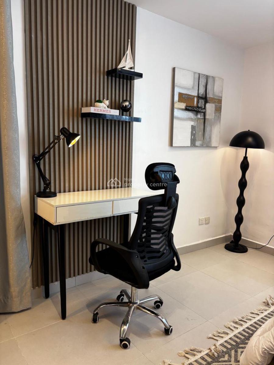 3 Bedroom Apartment with Two Living Room Swimming Pool, Restaurant, Lekki Phase 1, Lekki, Lagos, Flat / Apartment Short Let