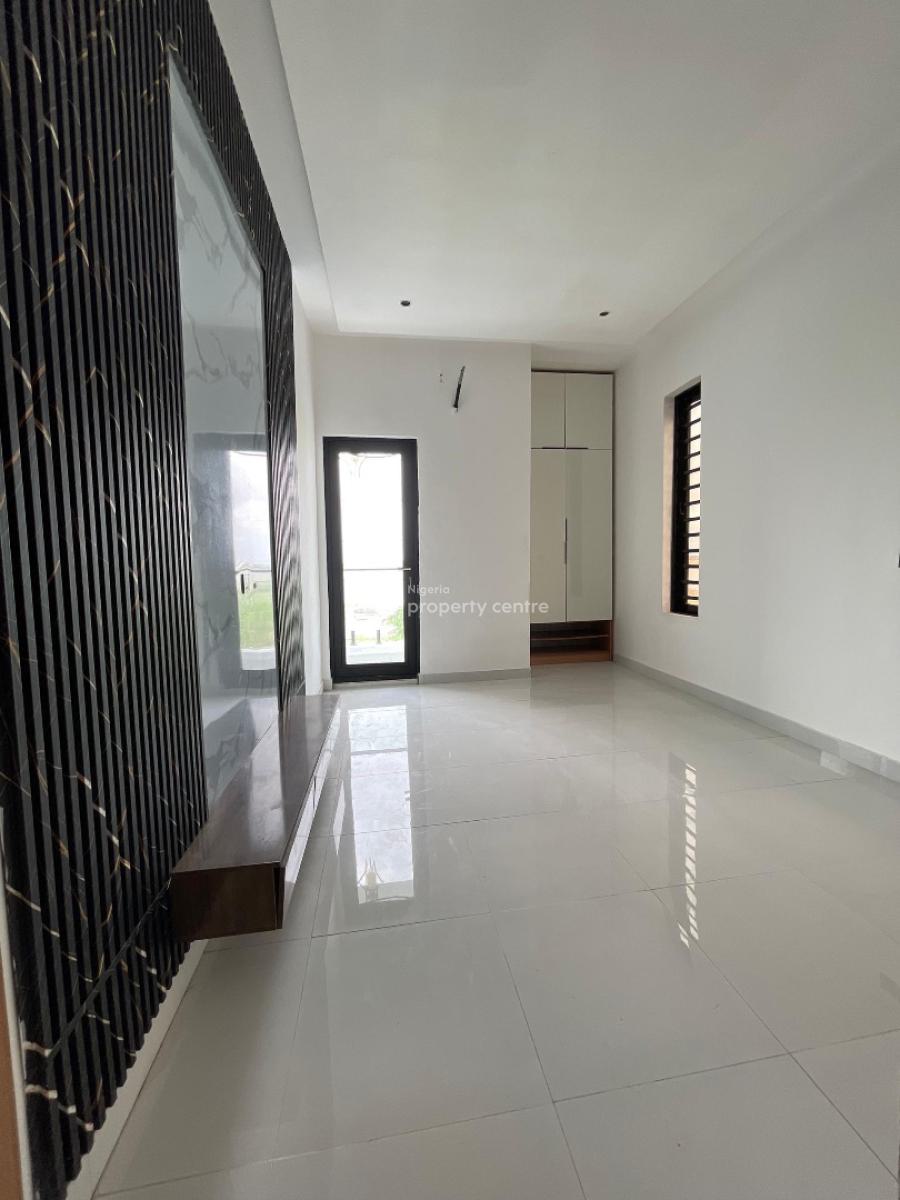 Luxurious and Spacious Five  Bedroom Fully Detached with Pool, Ajah, Lagos, Detached Duplex for Sale