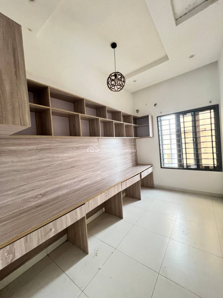 4 Bedroom Detached House with Bq, Ajah, Lagos, Detached Duplex for Sale