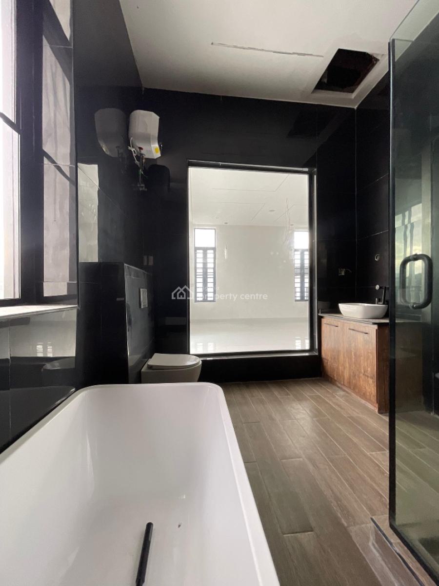 Exquisite  4 Bedroom Fully Detached with Bq and Pool, Ajah, Lagos, Detached Duplex for Sale