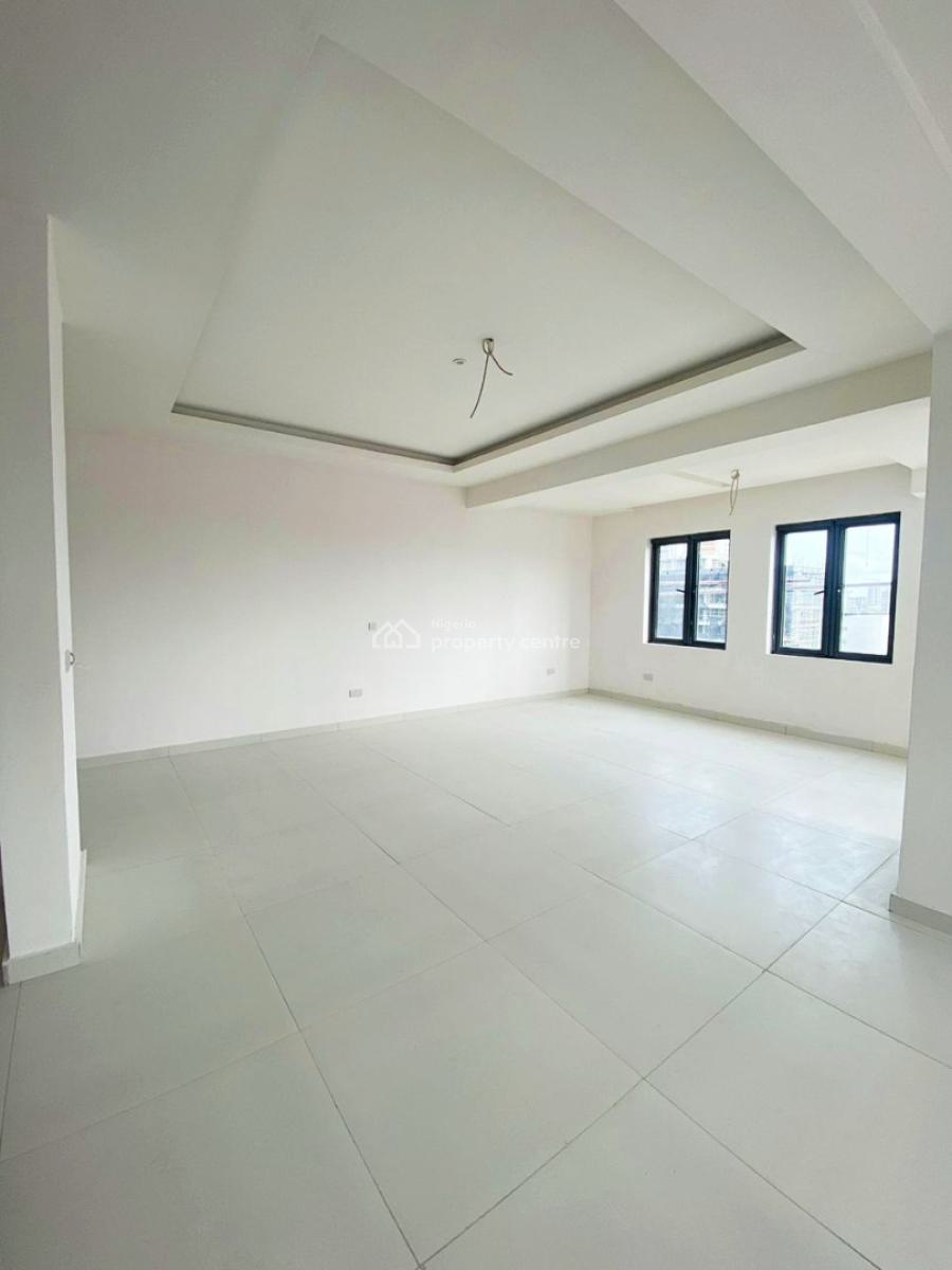 Spacious 4-bedroom Maisonette Penthouse with B/q, Tiamiyu Savage Street, Victoria Island (vi), Lagos, Terraced Duplex for Sale
