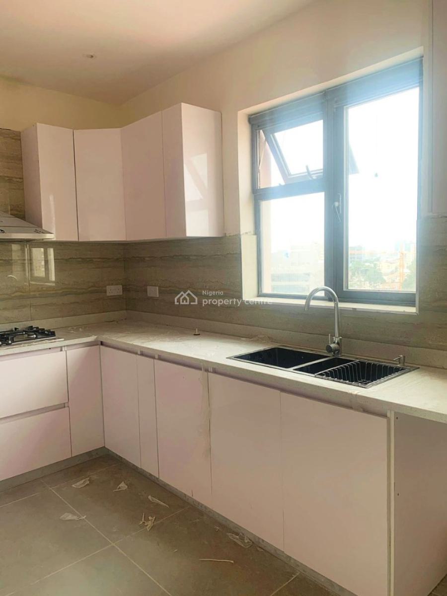 Spacious 4-bedroom Maisonette Penthouse with B/q, Tiamiyu Savage Street, Victoria Island (vi), Lagos, Terraced Duplex for Sale