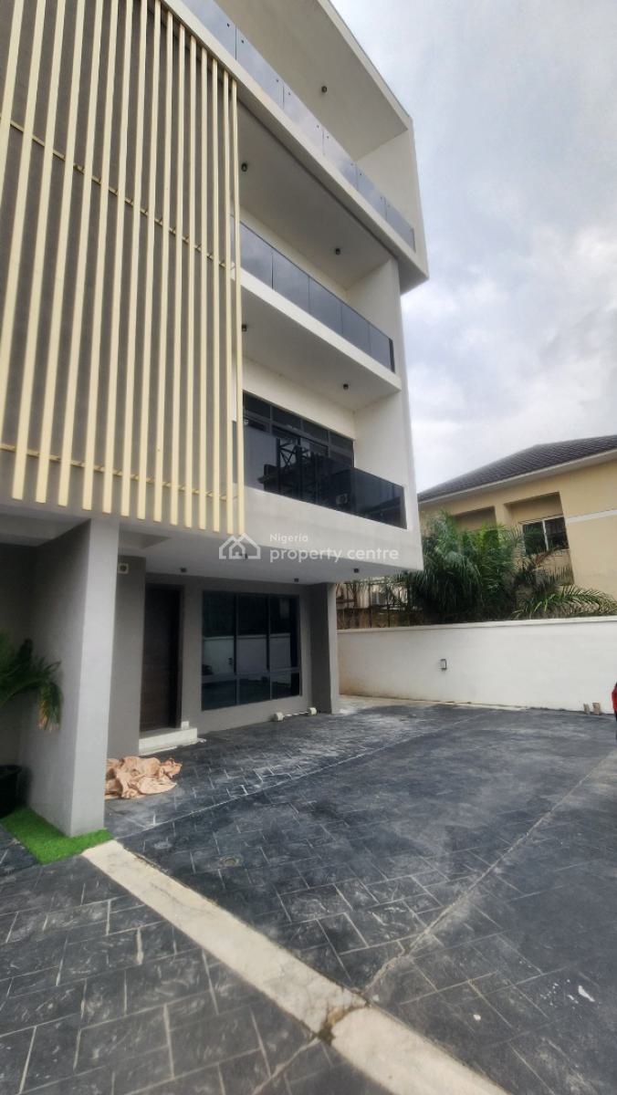 Luxury 4 Bedroom Terrace with Bq, Lekki Phase 1, Lekki, Lagos, Terraced Duplex for Rent