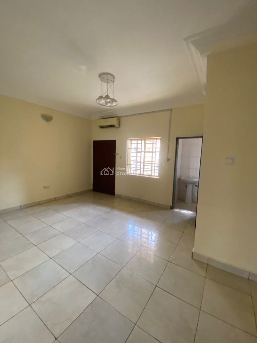 a Very Good Spacious 2-bedroom Flat, Gwarinpa District, Gwarinpa, Abuja, Flat / Apartment for Rent