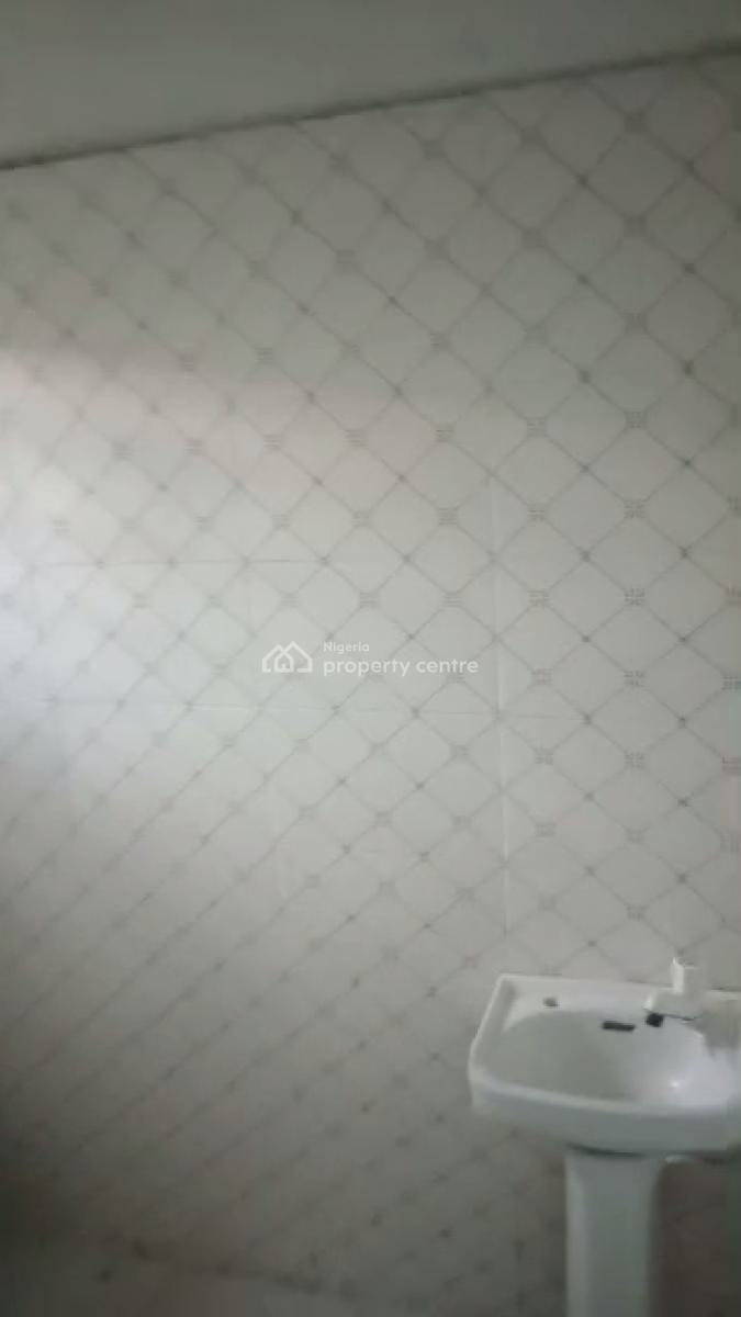 Lovely Mini Flat, Onigbongbo, Maryland, Lagos, Mini Flat (room and Parlour) for Rent