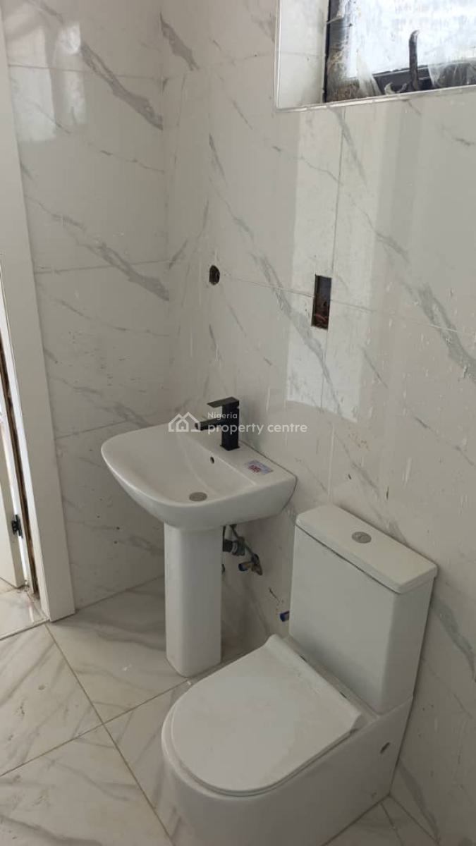 High End Luxury 3 Bedroom Flat with Boys Quarters, Lekki Right Side, Lekki Phase 1, Lekki, Lagos, Flat / Apartment for Sale