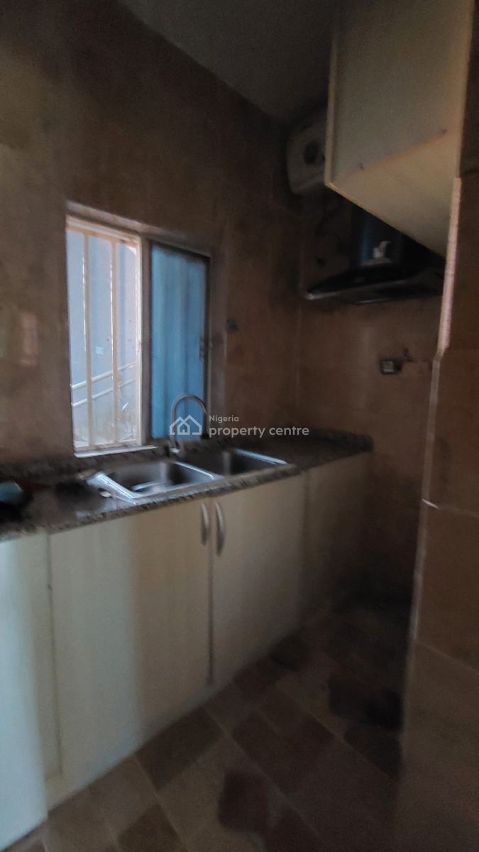 2 Bedroom Flat, Life Camp, Abuja, Flat / Apartment for Rent