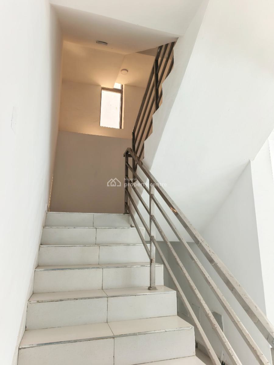 a 2 Bedroom Flat, Ologolo, Lekki, Lagos, Block of Flats for Sale