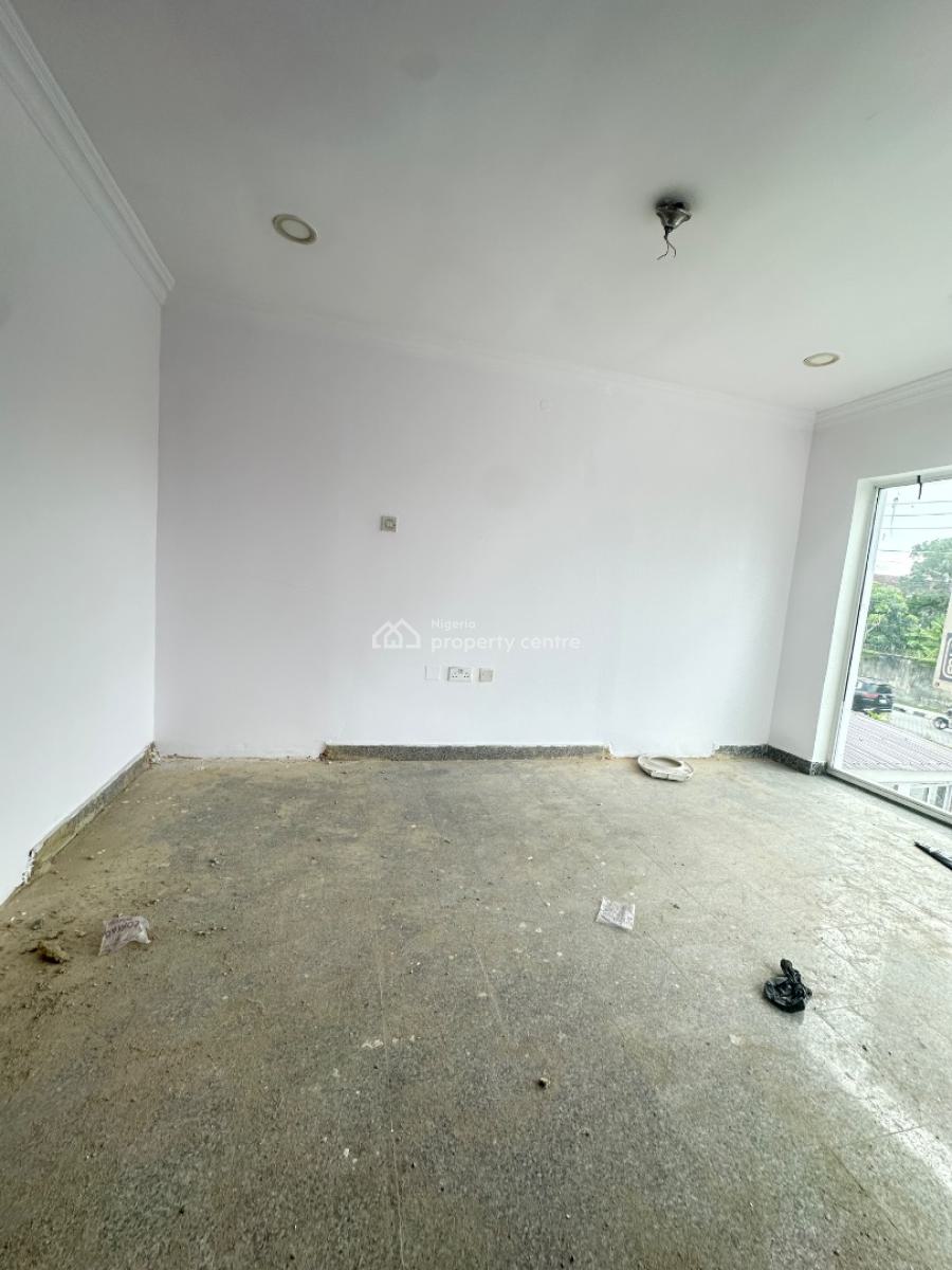 Massive Shop Spaces, Lekki Phase 1, Lekki, Lagos, Commercial Property for Rent