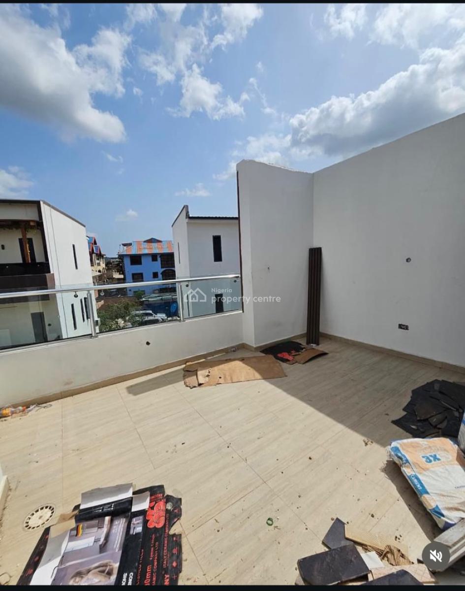 Nice and Spacious 4 Bedroom Semi Detached Duplex, Gbagada, Lagos, Semi-detached Duplex for Sale