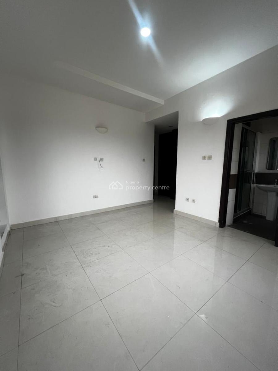 Fully Serviced 3 Bedroom Penthouse with a Bq, Lekki Phase 1, Lekki, Lagos, House for Rent