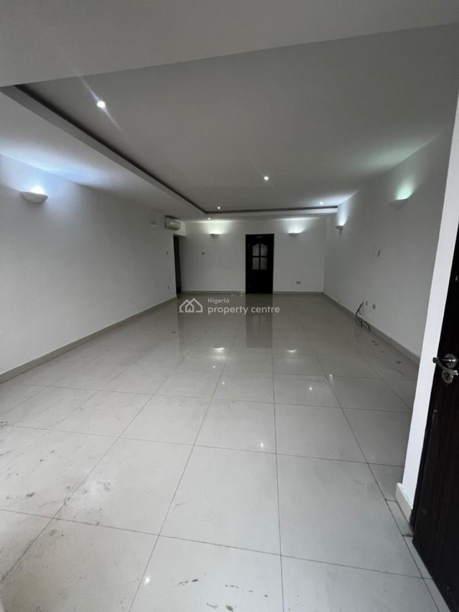 Fully Serviced 3 Bedroom Penthouse with a Bq, Lekki Phase 1, Lekki, Lagos, House for Rent