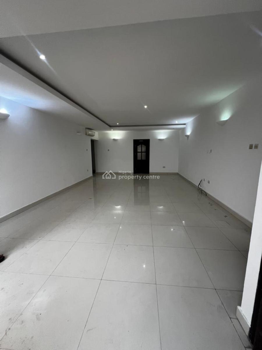 Fully Serviced 3 Bedroom Penthouse with a Bq, Lekki Phase 1, Lekki, Lagos, House for Rent