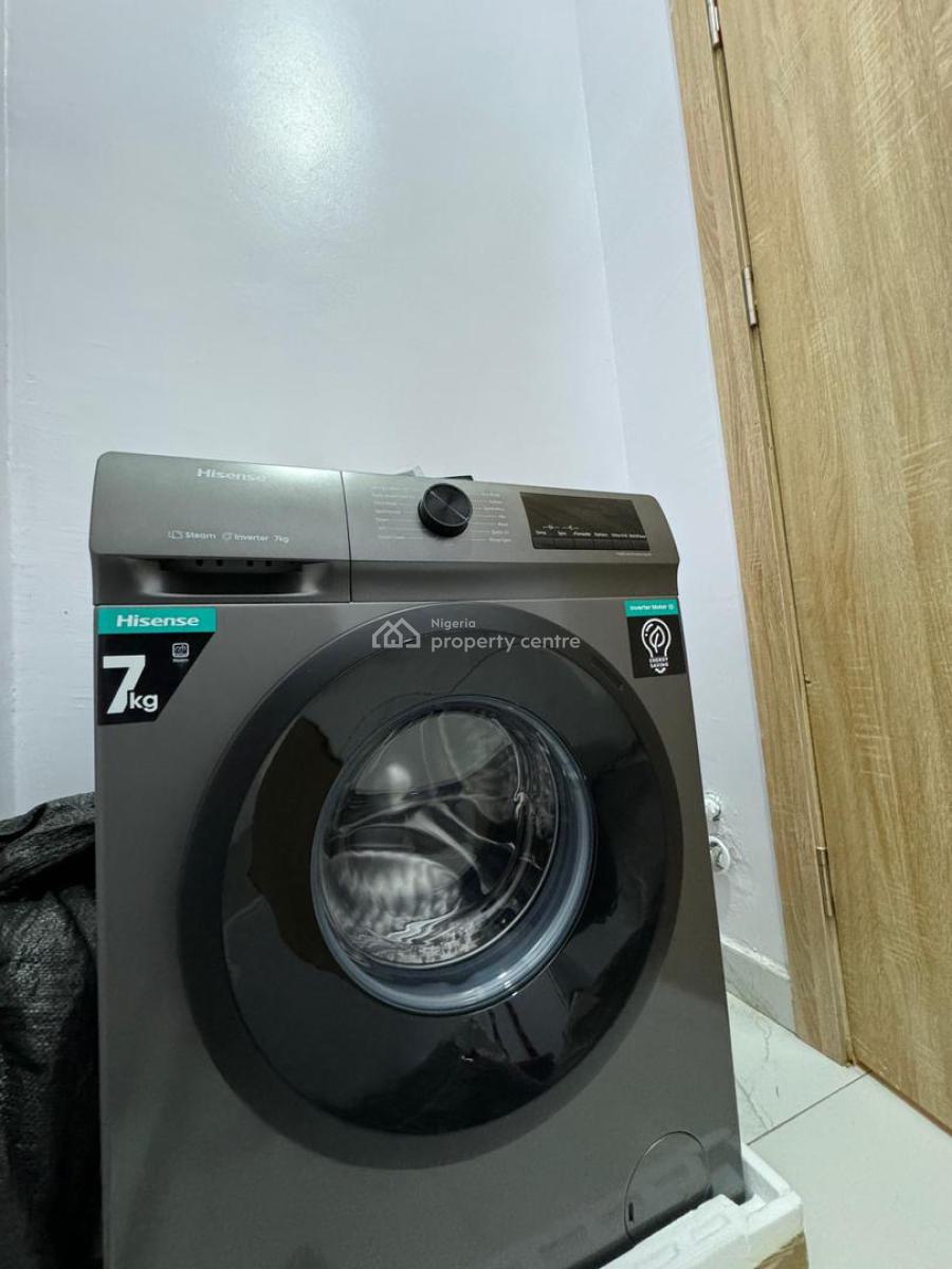 2 Bedroom Apartment, Lekki Phase 1, Lekki, Lagos, Flat / Apartment Short Let