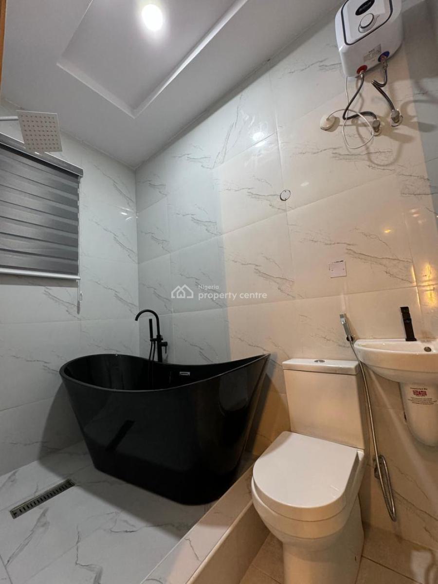 2 Bedroom Apartment, Lekki Phase 1, Lekki, Lagos, Flat / Apartment Short Let