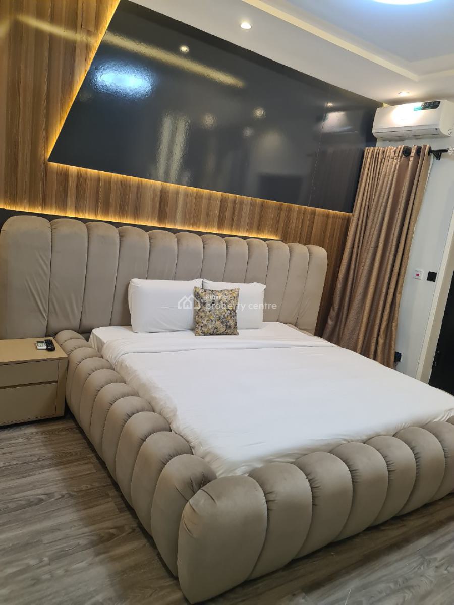 2 Bedroom Apartment, Lekki Phase 1, Lekki, Lagos, Flat / Apartment Short Let