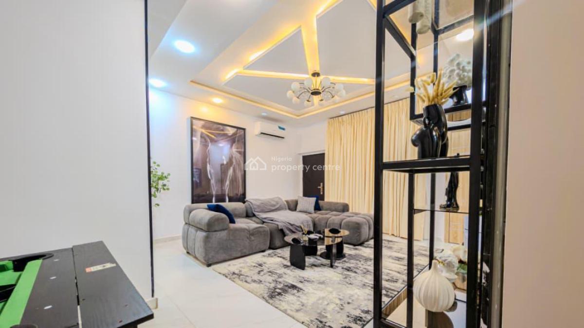 2 Bedroom Apartment, Lekki Phase 1, Lekki, Lagos, Flat / Apartment Short Let