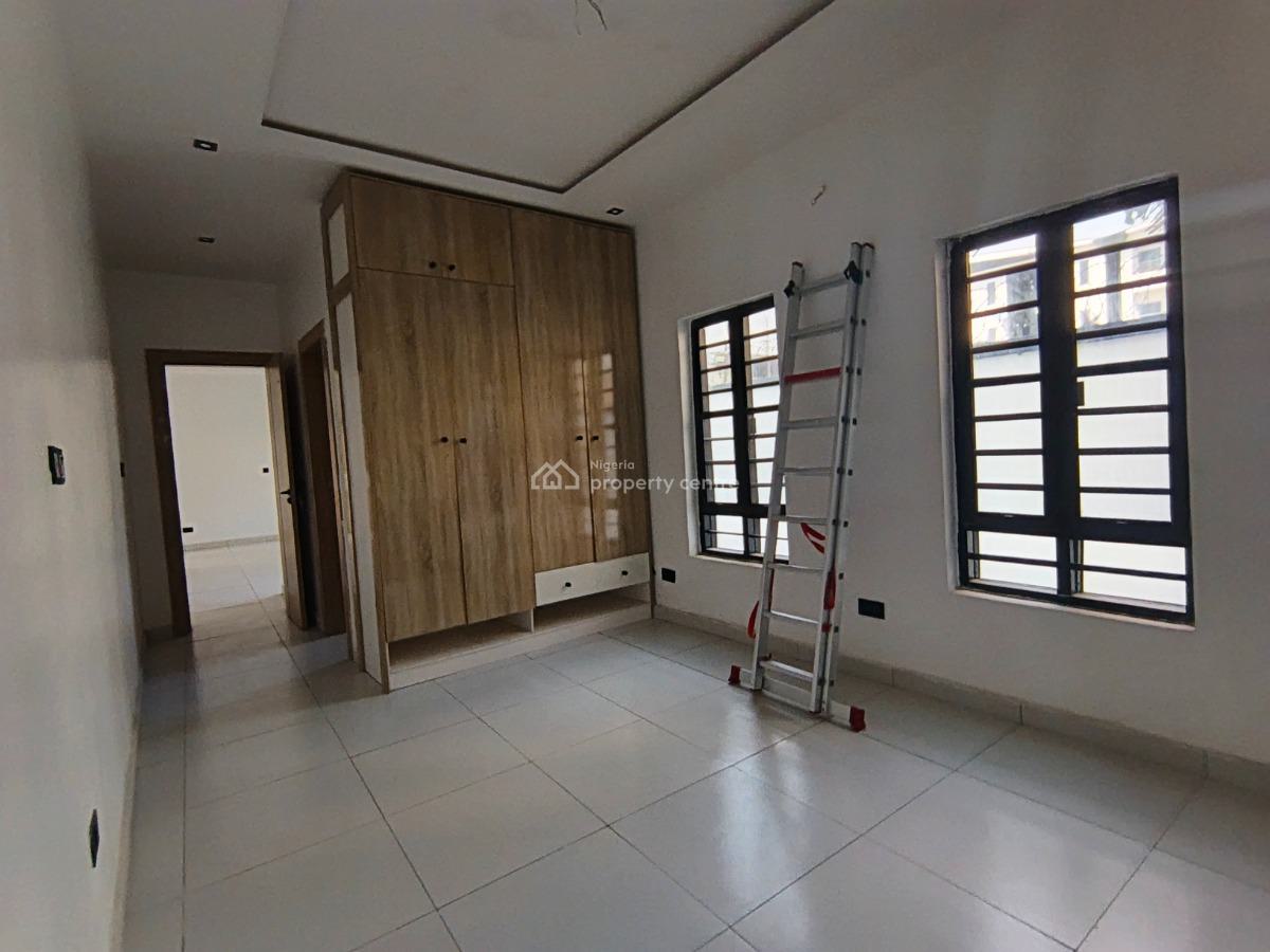 a Mini Flat, Ologolo, Lekki, Lagos, Block of Flats for Sale