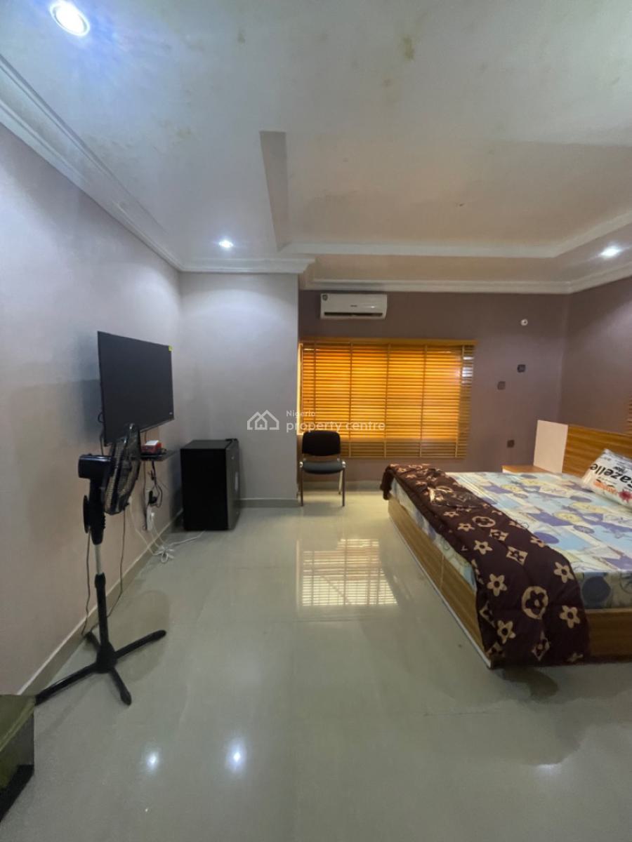 Modern Luxury 3-bedroom Apartment for Airbnb in Owerri, Plot 116, Off Willie Elezieanya Crescent, Ikenegbu, Owerri Municipal, Imo, Flat / Apartment Short Let