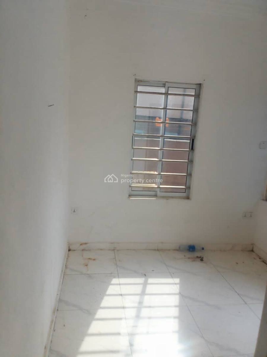 Decent and Spacious Self Contain, Ajibola Crescent, Alapere, Ketu, Lagos, Self Contain (single Rooms) for Rent