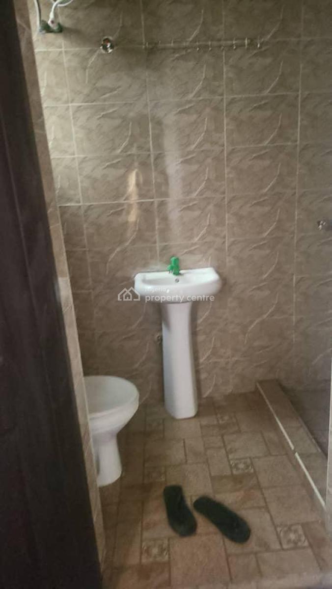 a Decent Mini Flat, Omole Phase 2, Ikeja, Lagos, Mini Flat (room and Parlour) for Rent