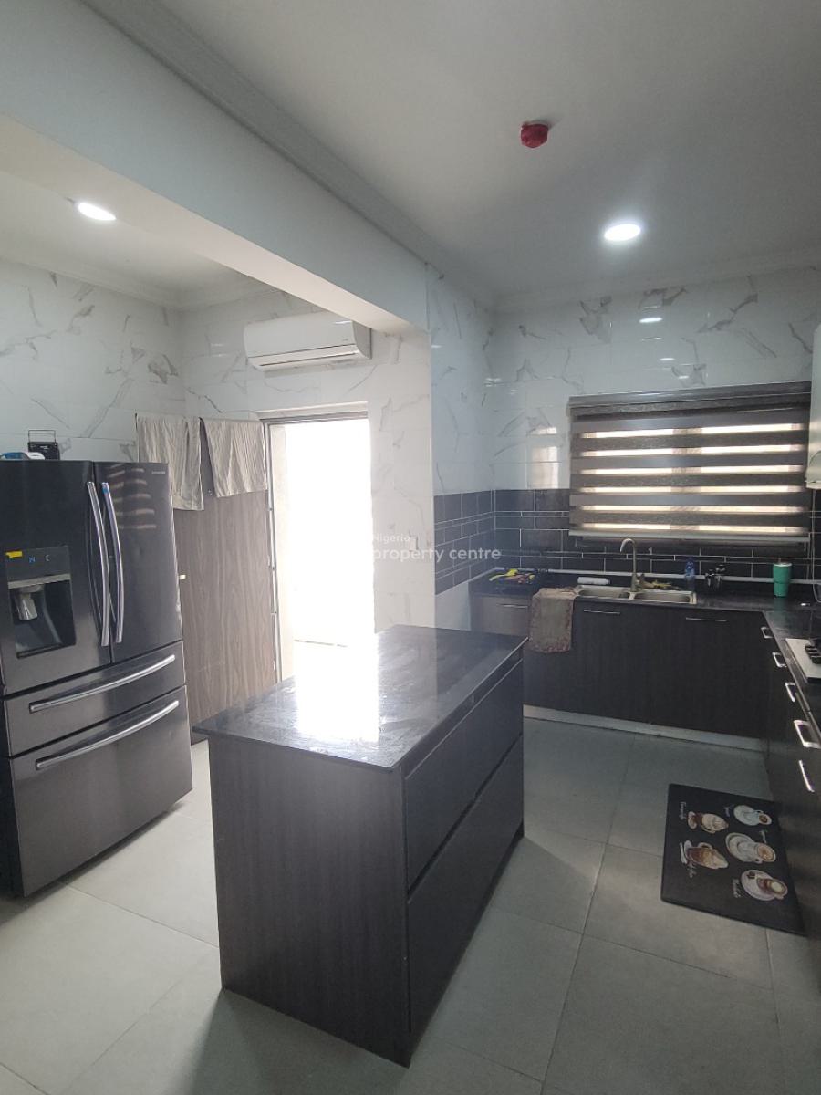 Fully Furnished 3 Bedroom Flat, Victoria Island (vi), Lagos, Flat / Apartment for Rent