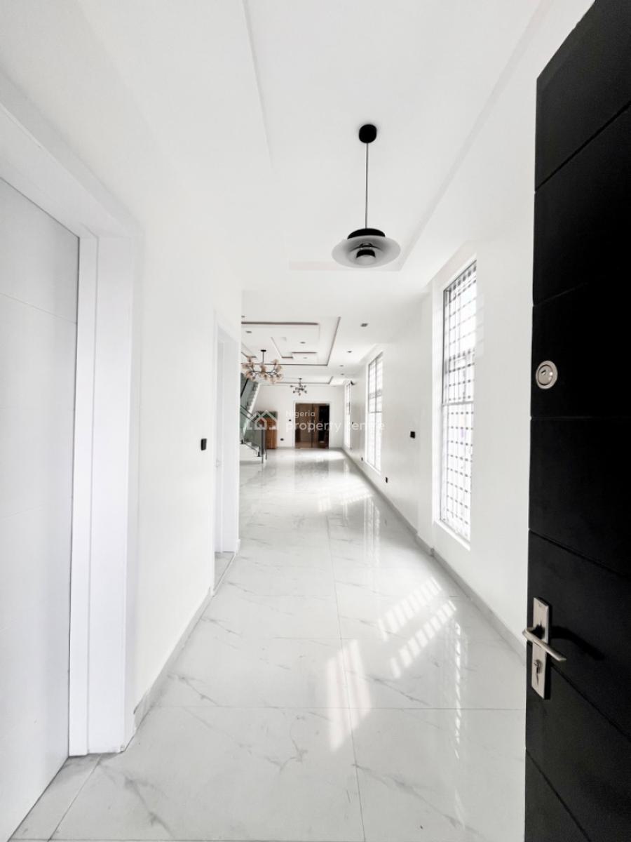 5 Bedroom Fully Detached with Bq, & Swimming Pool, Ikota, Lekki, Lagos, Detached Duplex for Sale