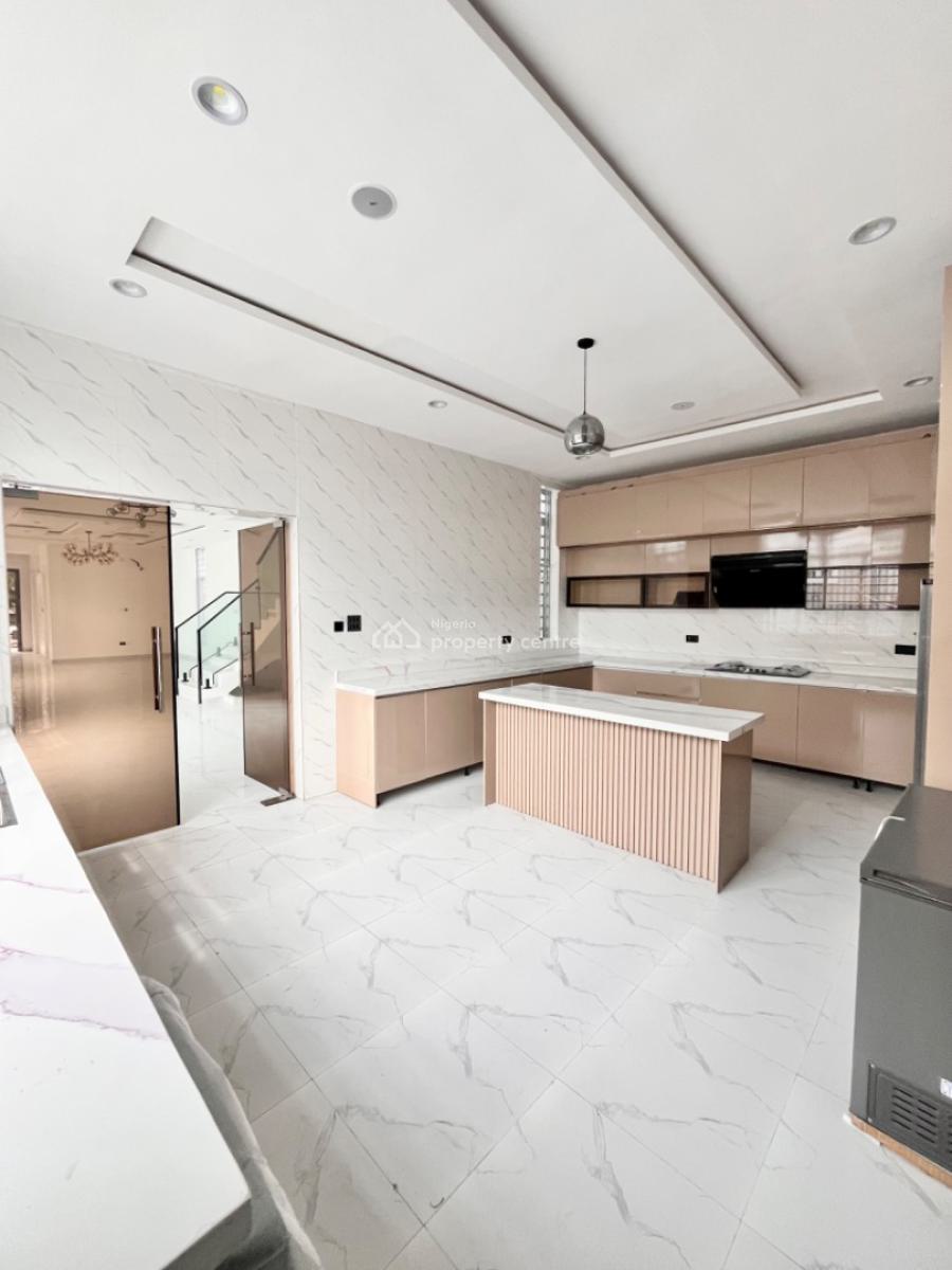 5 Bedroom Fully Detached with Bq, & Swimming Pool, Ikota, Lekki, Lagos, Detached Duplex for Sale