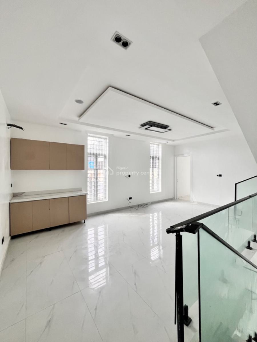 5 Bedroom Fully Detached with Bq, & Swimming Pool, Ikota, Lekki, Lagos, Detached Duplex for Sale