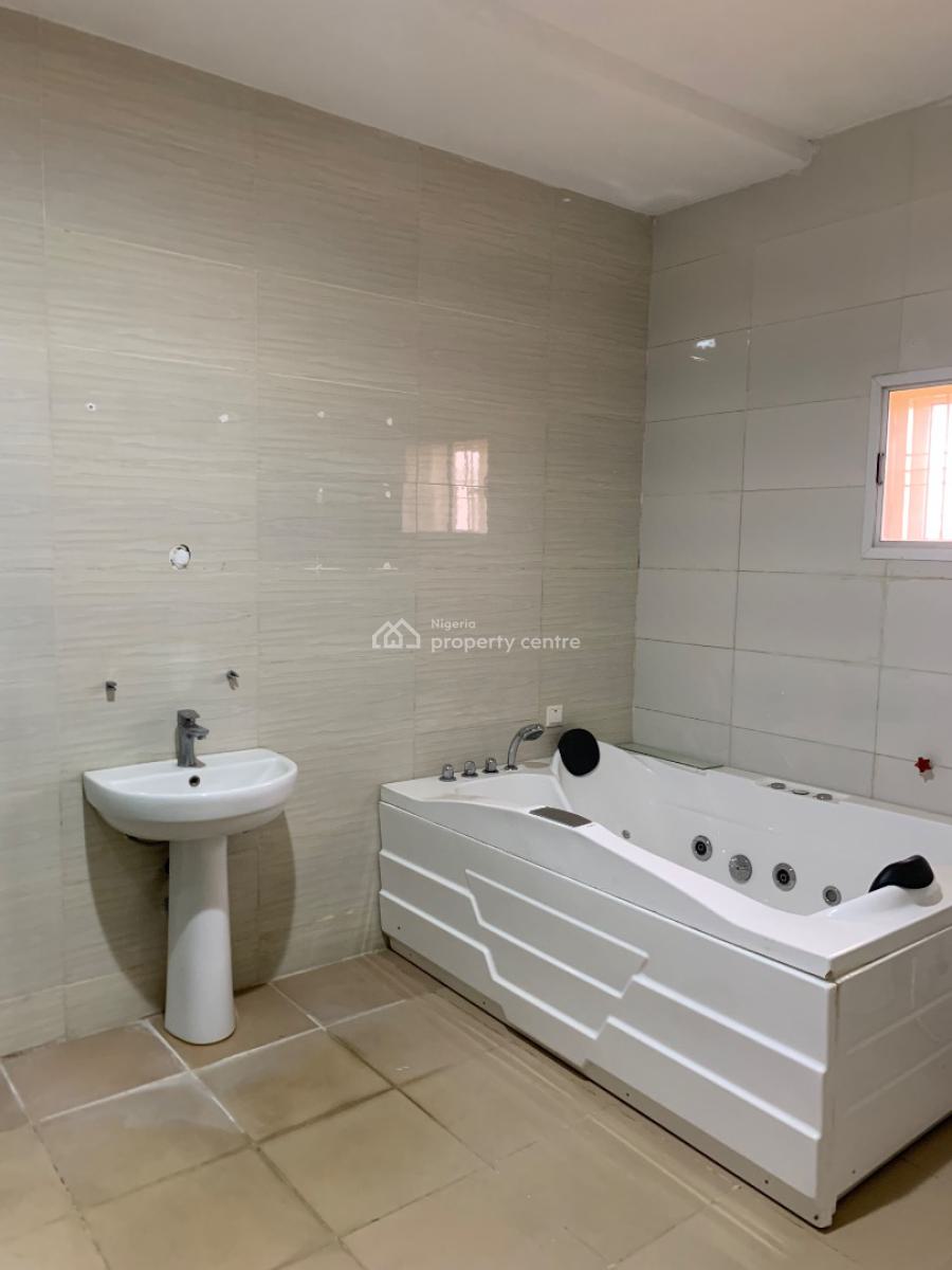 Spacious 3 Bedroom Terrace Duplex with Bq, Jahi Gilmore, Jahi, Abuja, Terraced Duplex for Rent