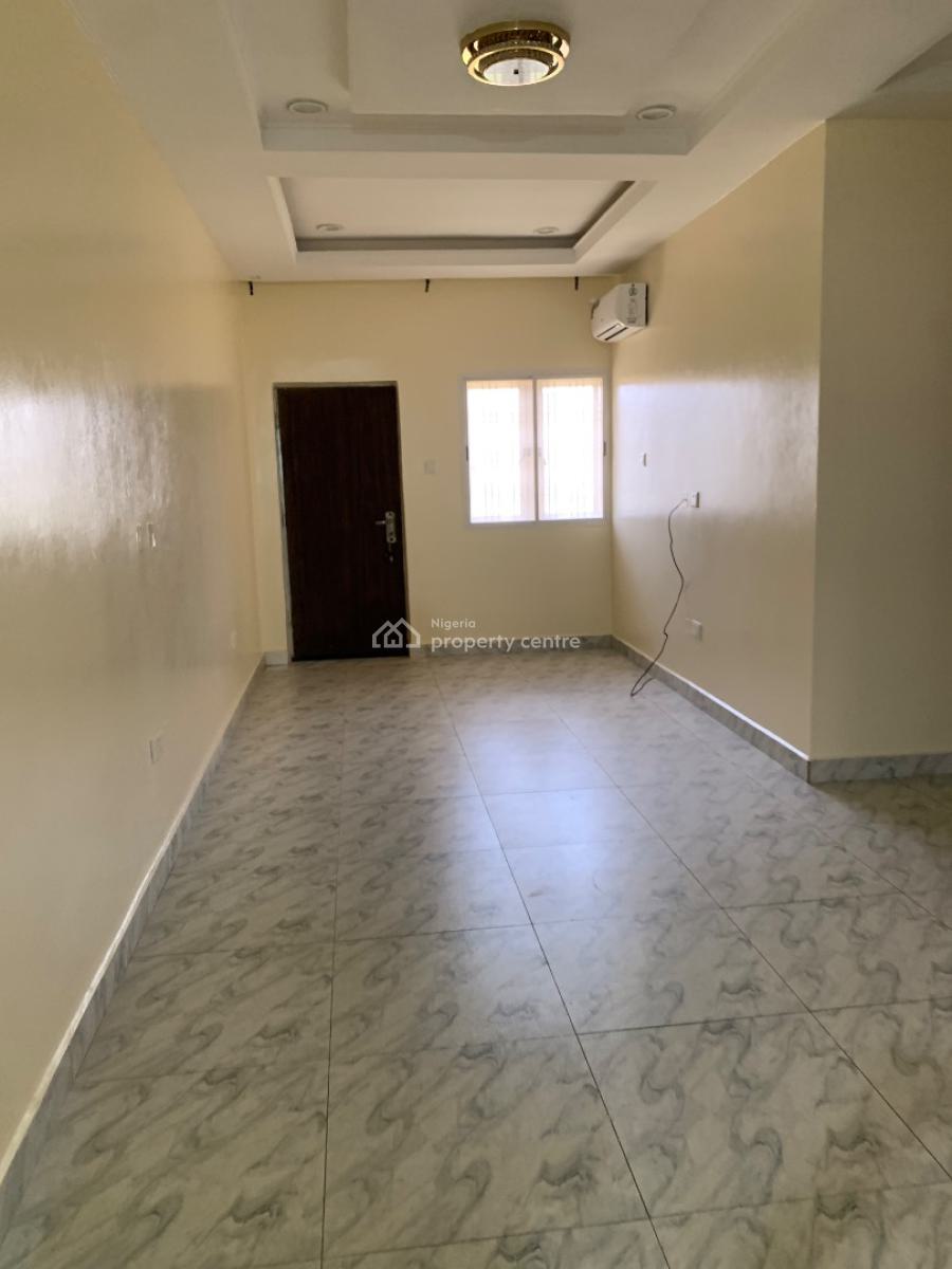 Spacious 3 Bedroom Terrace Duplex with Bq, Jahi Gilmore, Jahi, Abuja, Terraced Duplex for Rent