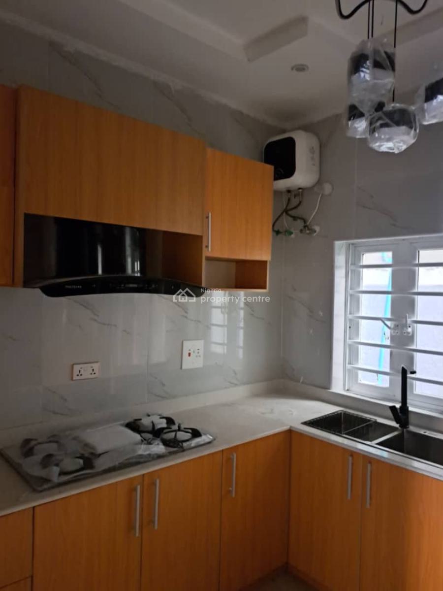 Luxury 5 Bedrooms, Osapa London, Lekki, Lagos, Commercial Property for Rent