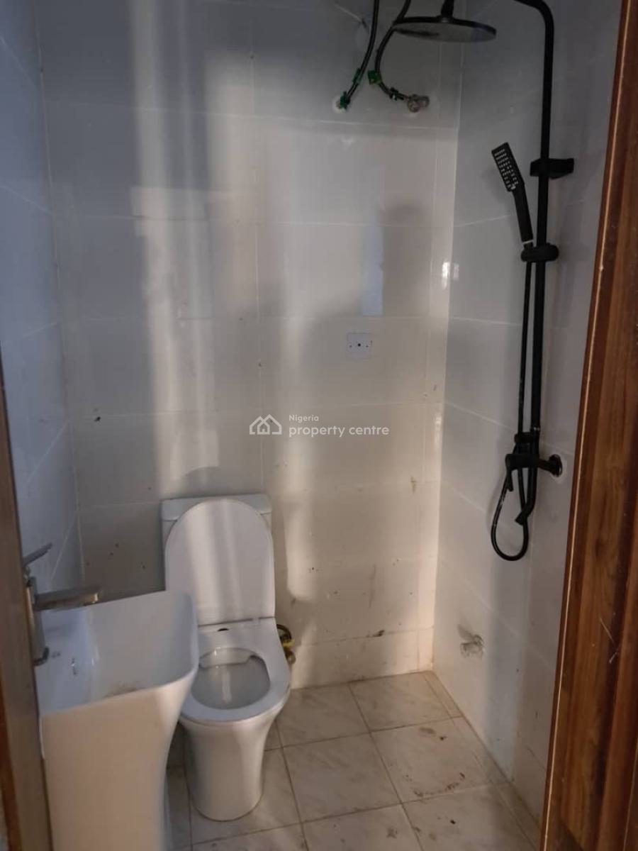 Luxury 5 Bedrooms, Osapa London, Lekki, Lagos, Commercial Property for Rent