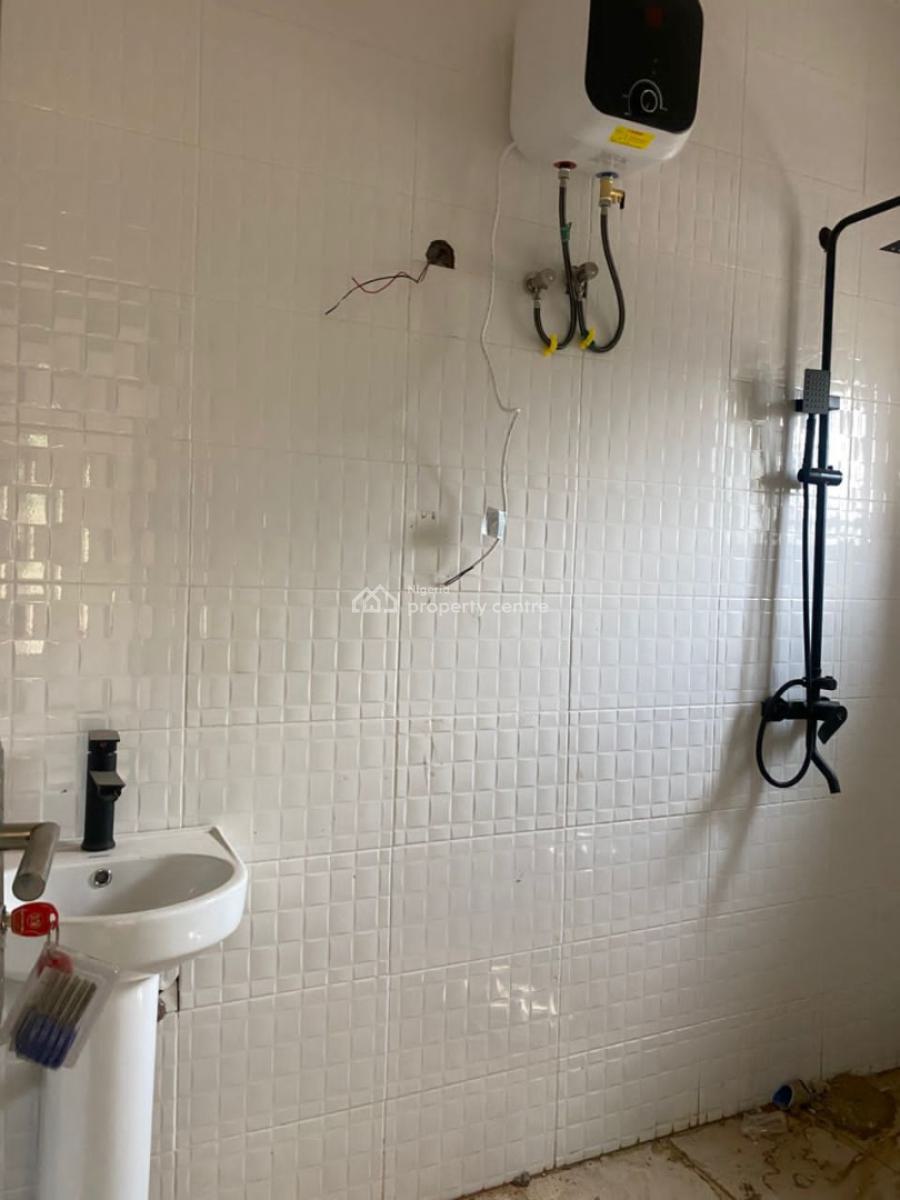 Spacious and Well-built 3-bedroom Apartment on Ground Floor, By American International School, Behind Christ Embassy Church, Durumi, Abuja, Flat / Apartment for Sale