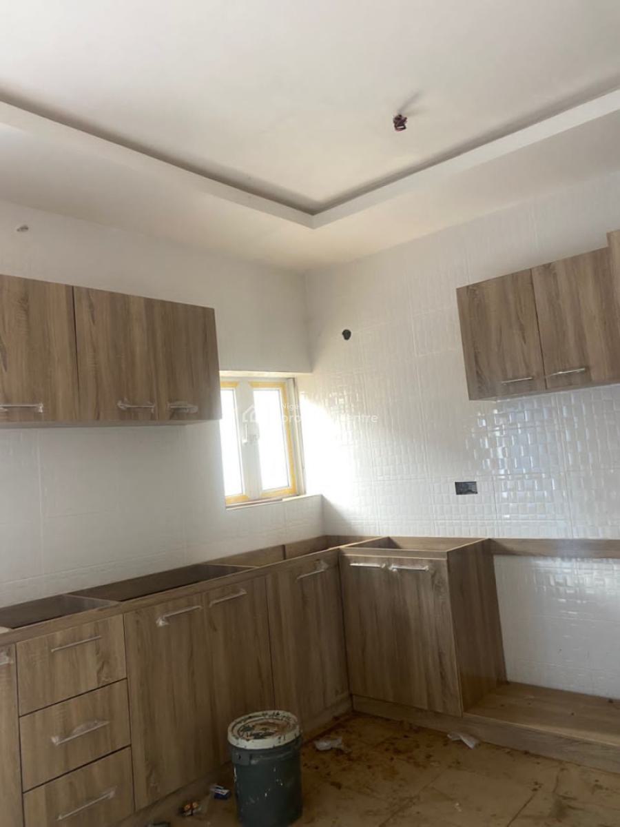 Spacious and Well-built 3-bedroom Apartment on Ground Floor, By American International School, Behind Christ Embassy Church, Durumi, Abuja, Flat / Apartment for Sale